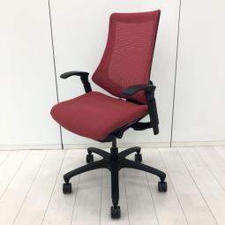 【姿勢の変化にフレキシブルに対応する高機能メッシュチェア！】■イトーキ(ITOKI)製　エフ(F)チェア　ハイバック　■可動肘付き　■背面メッシュ　■ラズベリーレッド×ブラックシェル【CU】【関東倉庫在庫品】【弊社使用欄：A01070423】