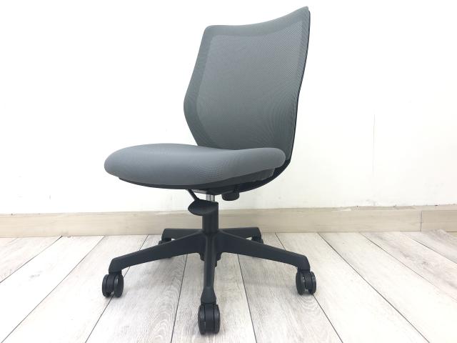 【中古】CG-M メッシュ  オカムラ（okamura） 肘無ローバックチェア
