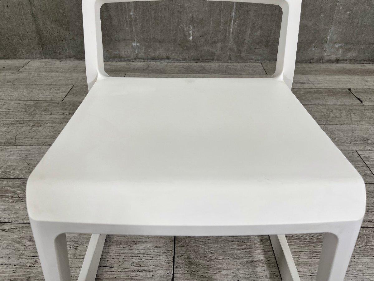 中古】 vitra/ヴィトラ スタッキングチェア 603262 - 中古オフィス家具