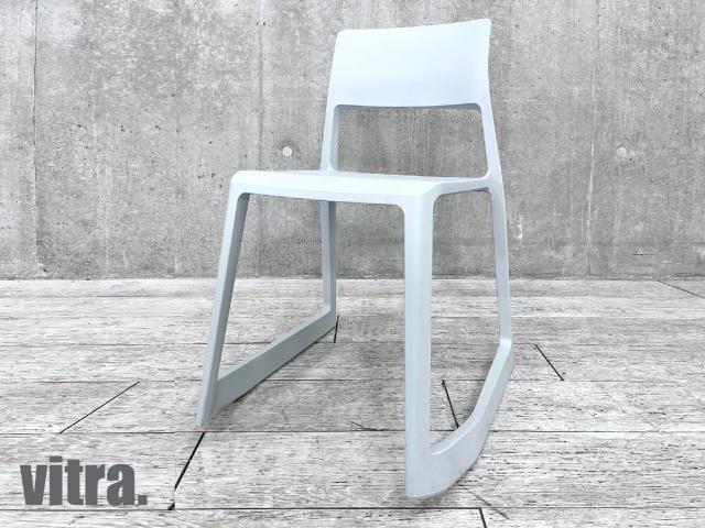 vitra（ヴィトラ） スタッキングチェア 一覧 - 中古オフィス家具なら