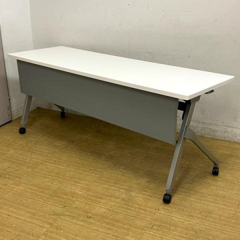 【中古】フラプター 81F1AB　MG99 オカムラ（okamura） スタックテーブル(長机/折りたたみ/会議用)