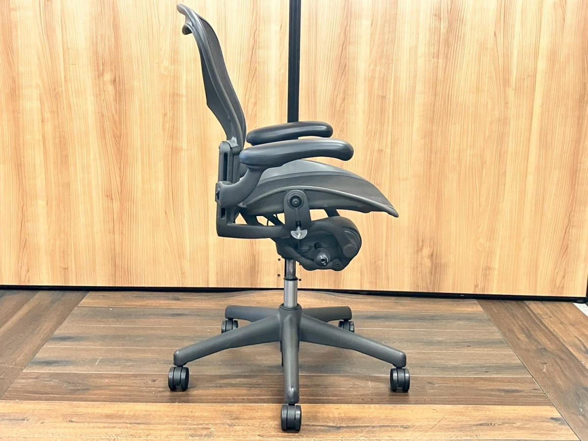 中古】アーロンチェア Herman Miller/ハーマンミラー 肘付ハイバック