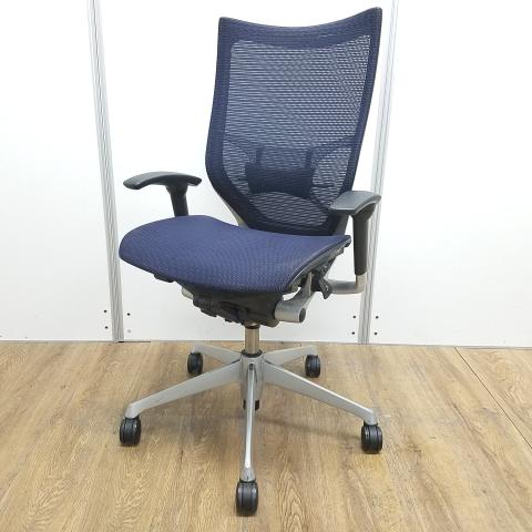 【中古】バロンメッシュチェア  オカムラ（okamura） 肘付ハイバックチェア