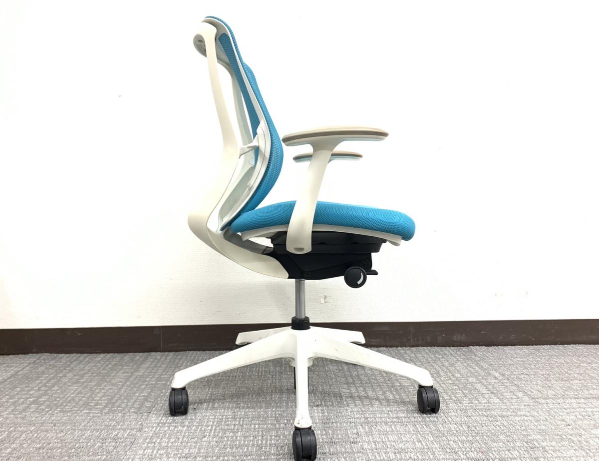 中古】シルフィーメッシュ C681XW 5945 オカムラ/okamura 肘付ロー