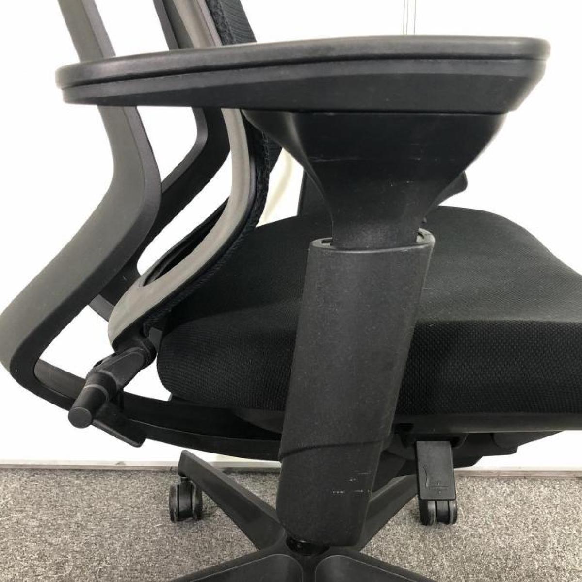 中古】デュオラ メッシュ コクヨ/KOKUYO 肘付ハイバックチェア 603652