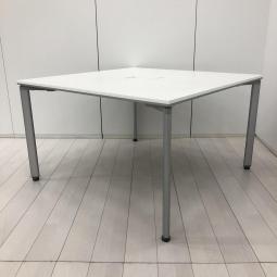 便利な正方形天板のワークテーブルが入荷！ミーティング用としても執務用としてもおすすめ！
■コクヨ/ワークソート（WORKSORT）/ホワイト　ワークテーブル　W1200×D1200×H720mm　ホワイト　配線ボックス付【ABW】