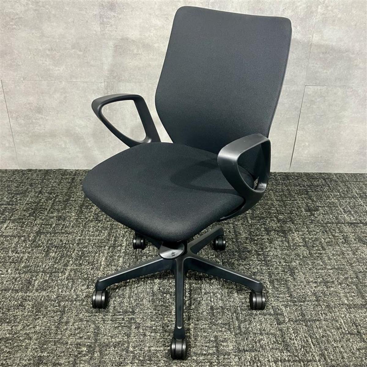 中古】 CG17ZR FM31 オカムラ/okamura 肘付ローバックチェア 603746 
