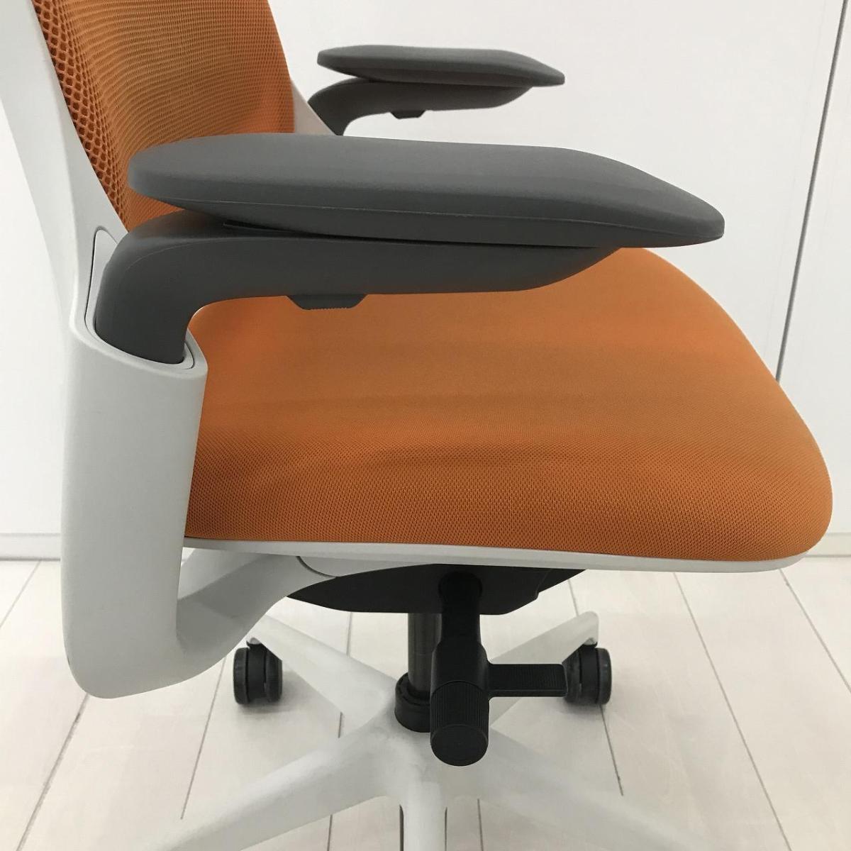 中古】シリーズ1 チェア Steelcase/スチールケース 肘付ハイバック 