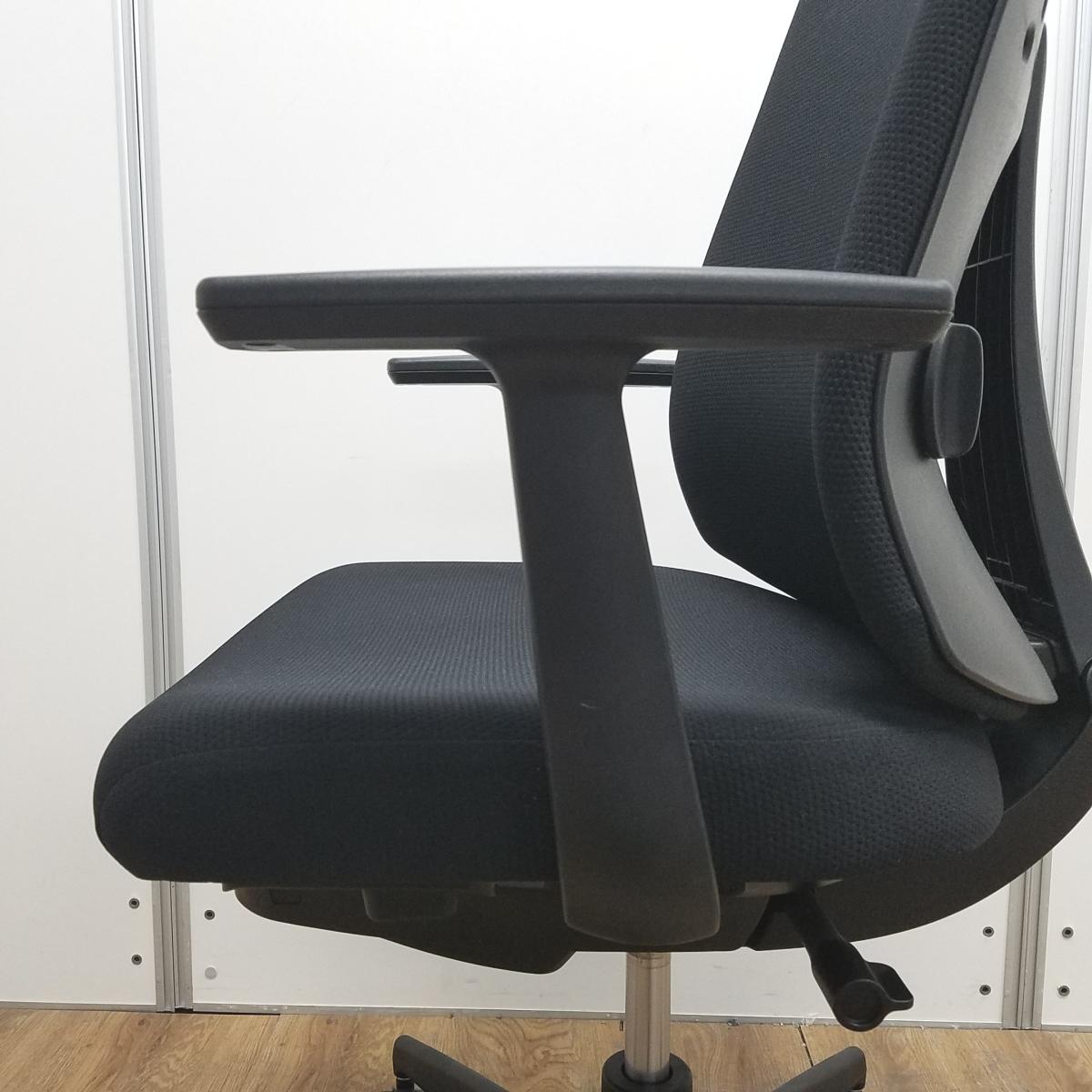 中古】ウィザード4 コクヨ/KOKUYO 肘付ローバックチェア 604022 - 中古