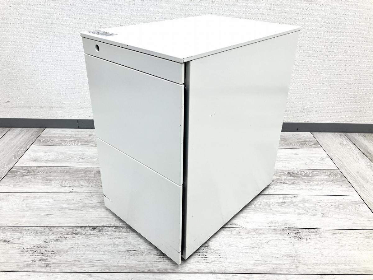 オカムラ　LINTOシリーズ　プリンターワゴン　定価　¥59,400 オカムラ LINTOシリーズ プリンターワゴン 定価 ¥59,400 中古