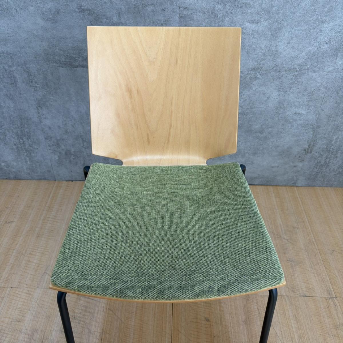 中古】Hazel ウチダ/UCHIDA スタッキングチェア 604066 - 中古オフィス