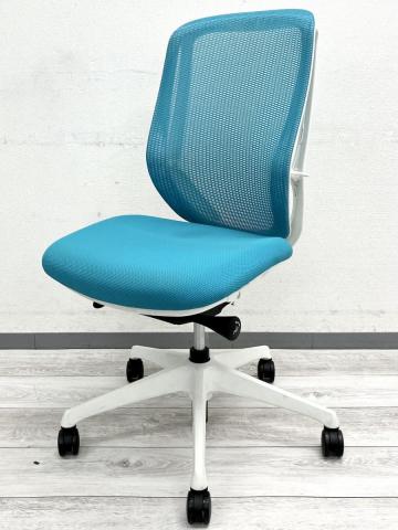 【関西倉庫在庫品】※エンブレムなしのためお安く! オカムラ製 ロングセラーの人気商品! シルフィー 肘無し ライトブルー【弊社使用欄:A01075617】