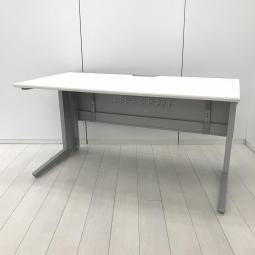 【ゆとりのある天板で作業効率アップ！執務室から事務所まで幅広く活躍！】■オカムラ（okamura）製　プロユニットシリーズ　平机　引き出し無し　■W1400×D700×H720mm　■ホワイト※愛知※名古屋※豊田※三重