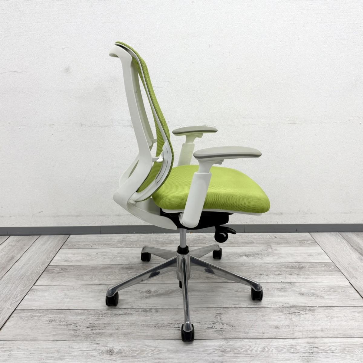 中古】シルフィー C685BW FMP5 オカムラ/okamura 肘付ハイバックチェア
