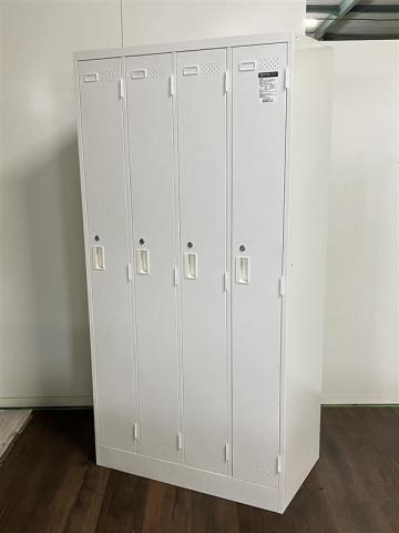 【中古】LKロッカー LK-N4SAWC コクヨ（KOKUYO） 4人用更衣ロッカー