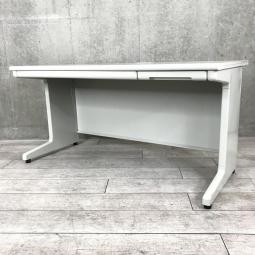 【定番サイズ幅1400ｍｍ天板！スタンダードなデザインで使いやすい！】■PLUS（プラス）製　LAシリーズ　平机　引き出し付き　■W1400×D700×H700 mm　■グレー　【弊社使用欄：A01086362】