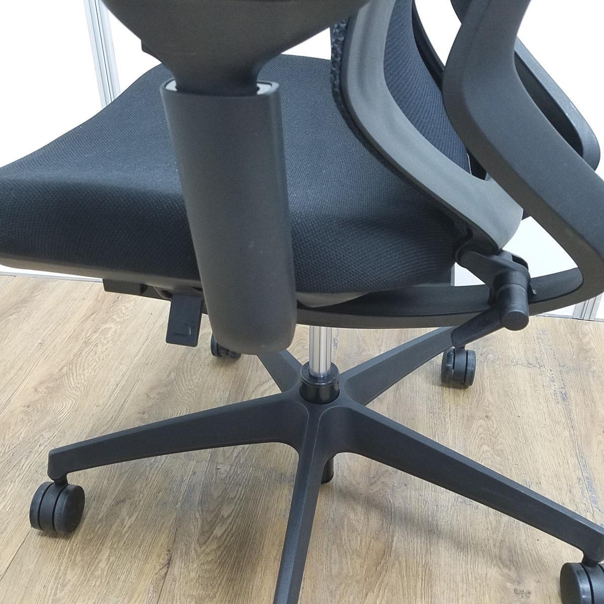 中古】デュオラ メッシュ CRSG3000E6N コクヨ/KOKUYO 肘付ハイバック