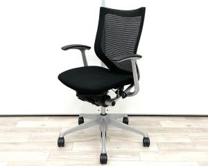 【在庫入替セール品!(本在庫限定価格)】■Okamura/オカムラ ■バロン(Baron)チェア ■ブラック ■肘付き(固定肘) ■ローバック ■背面/メッシュ ■オススメ/大人気/定番商品【弊社使用欄:A01059700】
