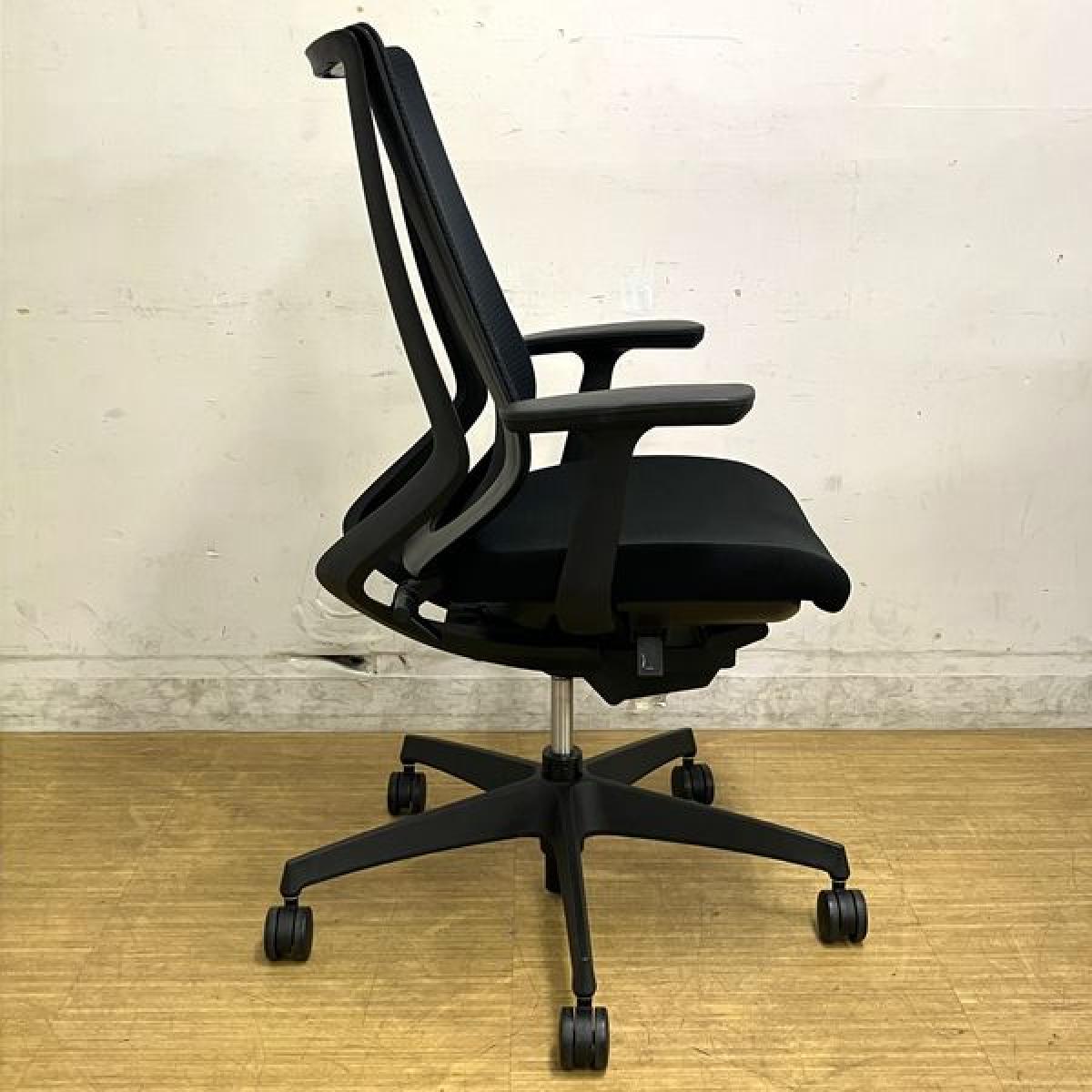 中古】デュオラ メッシュ コクヨ/KOKUYO 肘付ハイバックチェア 604671
