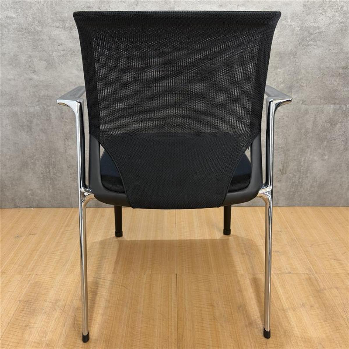 展示品■vitra■メダスリム■10万円■アルベルト・メダ■スタッキング■ 展示品□vitra□メダスリム□10万円□アルベルト・メダ□スタッキング