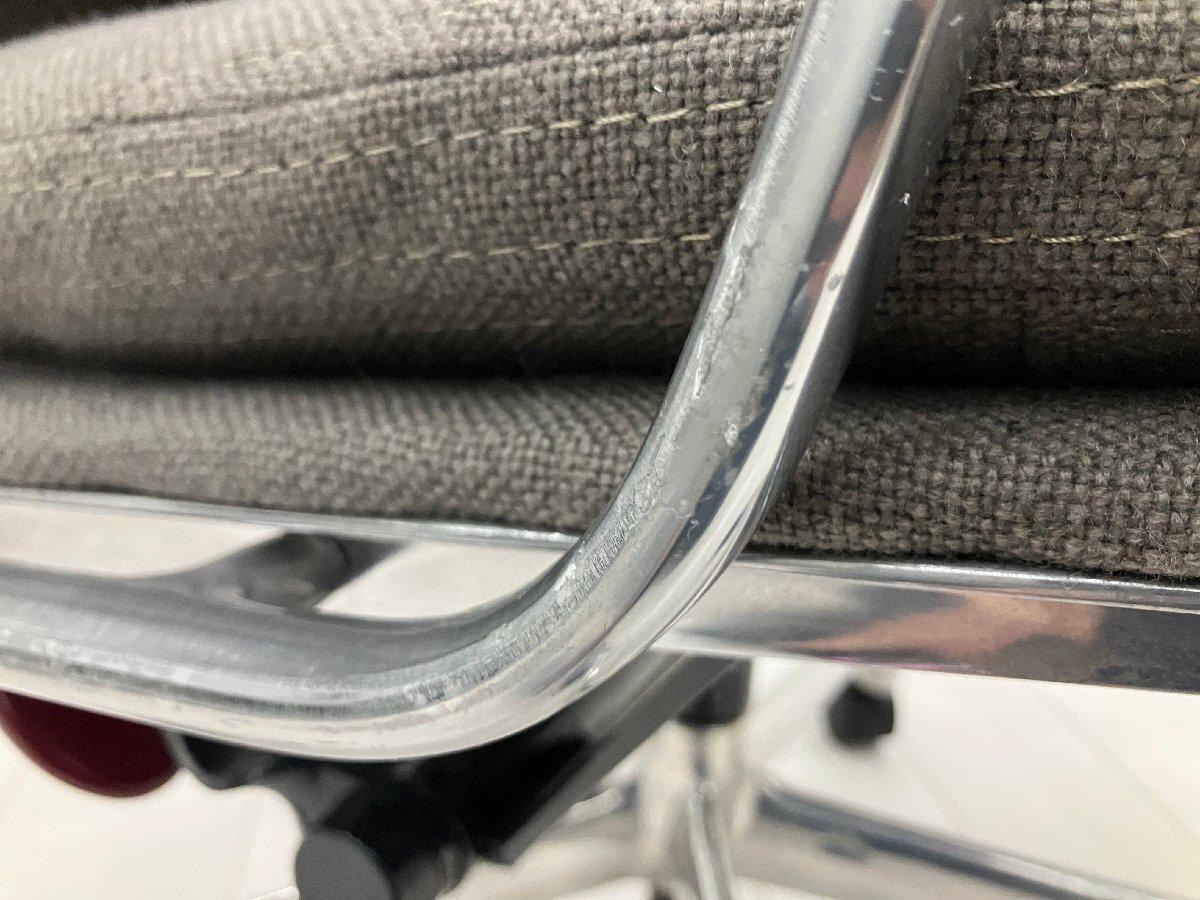 中古】イームズ ソフトパッド Herman Miller/ハーマンミラー 肘付ロー