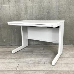 【在庫入替セール】【T7】ウチダ製　スカエナ (SCAENA)　オフホワイト　W1000xD700xH720サイズ　引出し付　配線Kタイプ　コンパクトな幅の定番デスク！　ホワイトカラーで清潔感と開放感！　W1000平机！！