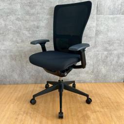 ※肘部分割れあり※ヘイワ―ス製の大人気オフィスチェア【ゾディチェア】が入荷しました! *良品を格安で!「オフィスバスターズ福岡南店」は、福岡を拠点として、全国へ中古オフィス用品・オフィス家具を提供しております。