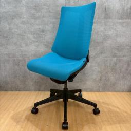 《在庫入替セール品/現物写真》イトーキ製のオフィスチェア【アクトチェア/肘無仕様】 が値下されました！　可動肘付きで体格に合わせやすい、オフィス向けチェア