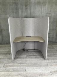 【集中しやすいセミクローズスペース！作業に最適な空間を生み出します】■ITOKI（イトーキ）　ADDSITE（アドサイト）　四方パネルタイプ　1人用　フォーカスブース　■グレー【ABW商品】【関東倉庫在庫品】【弊社使用欄：A01087649】