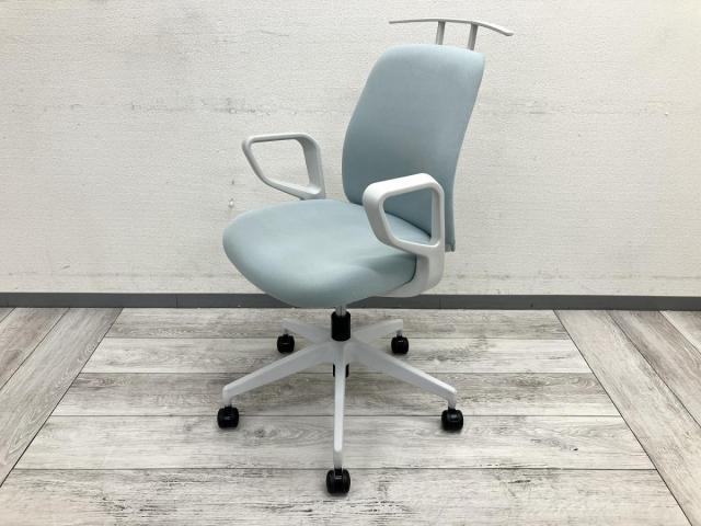 【中古】Elua（エルア） C02S-W101C コクヨ（KOKUYO） 肘付ローバックチェア