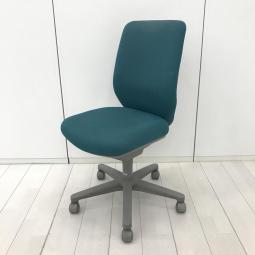 【体にフィットするダブルクッション構造！快適さと集中力をキープ！】■コクヨ（KOKUYO）製　セディスタ（SEDISTA）チェア　肘無し　ハイバック　■【関東倉庫在庫品】【弊社使用欄：A01054432】【HUL】
