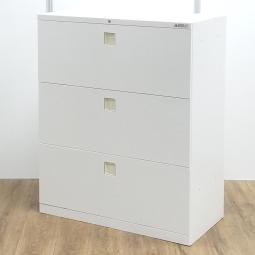 【T7】【商品入替のため、残り1台限り】オカムラ製　レクトライン　ホワイト　W900xD450xH1100サイズ　高品質で使いやすい！　大容量の3段キャビネット！　3段ラテラル書庫！！