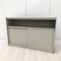 【在庫入替セール品！（本在庫限定価格）】【受付や店舗のカウンターとして広く活躍中の人気商品！】コクヨ（KOKUYO）製　ハイカウンター　受付カウンター　W1500×D460×970　　収納：引違い書庫　■背面：ブルー　本体面：ライトグレー【弊社使用欄：A01068670】【HU】