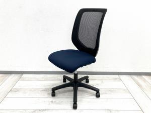 背メッシュで快適な定番OAチェア
■イトーキ　コルト　ブルー
2台以上お探しの場合も是非ご相談くださいませ
#岐阜市 #大垣市 #多治見市 #羽島市 #名古屋市 #一宮市