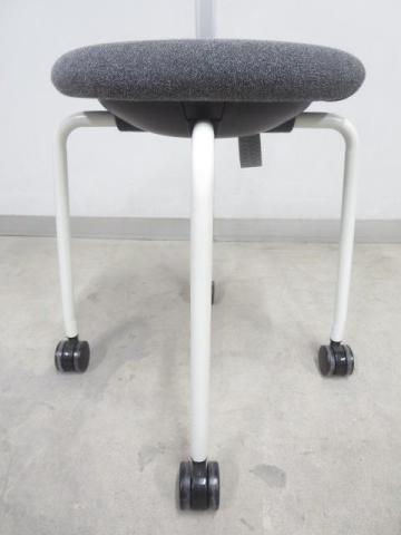 【中古】その他シリーズ MT50WA-FXW0 オカムラ（okamura） スタッキングチェア