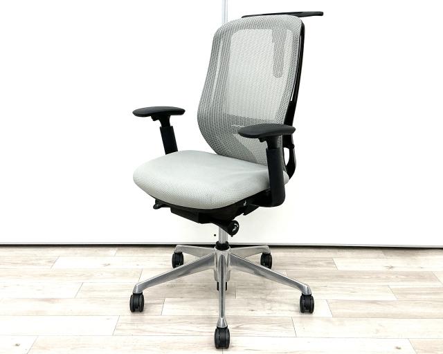 【前傾チルト機能付き!オカムラ製品で最も人気を集める高機能メッシュチェア!】◇オカムラ(okamura)製 ◇シルフィー(Sylphy)チェア ◇肘付(可動肘) ◇ランバー付 ◇ハイバック ◇コートハンガー付き ◇グレー ◇オススメ(おすすめ) /人気/定番商品 【弊社使用欄:A01086602】