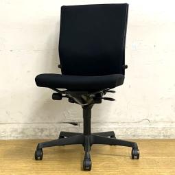 【在庫入替セール】オカムラ　エスクード　肘無しチェア　ハイバック　クッションタイプ　ランバーサポート付き　ブラックを基調としたデザイン【愛知・名古屋・豊田・静岡・浜松】