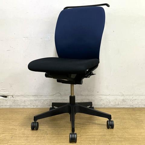 【中古】フルゴ  イトーキ（ITOKI） 肘無ローバックチェア