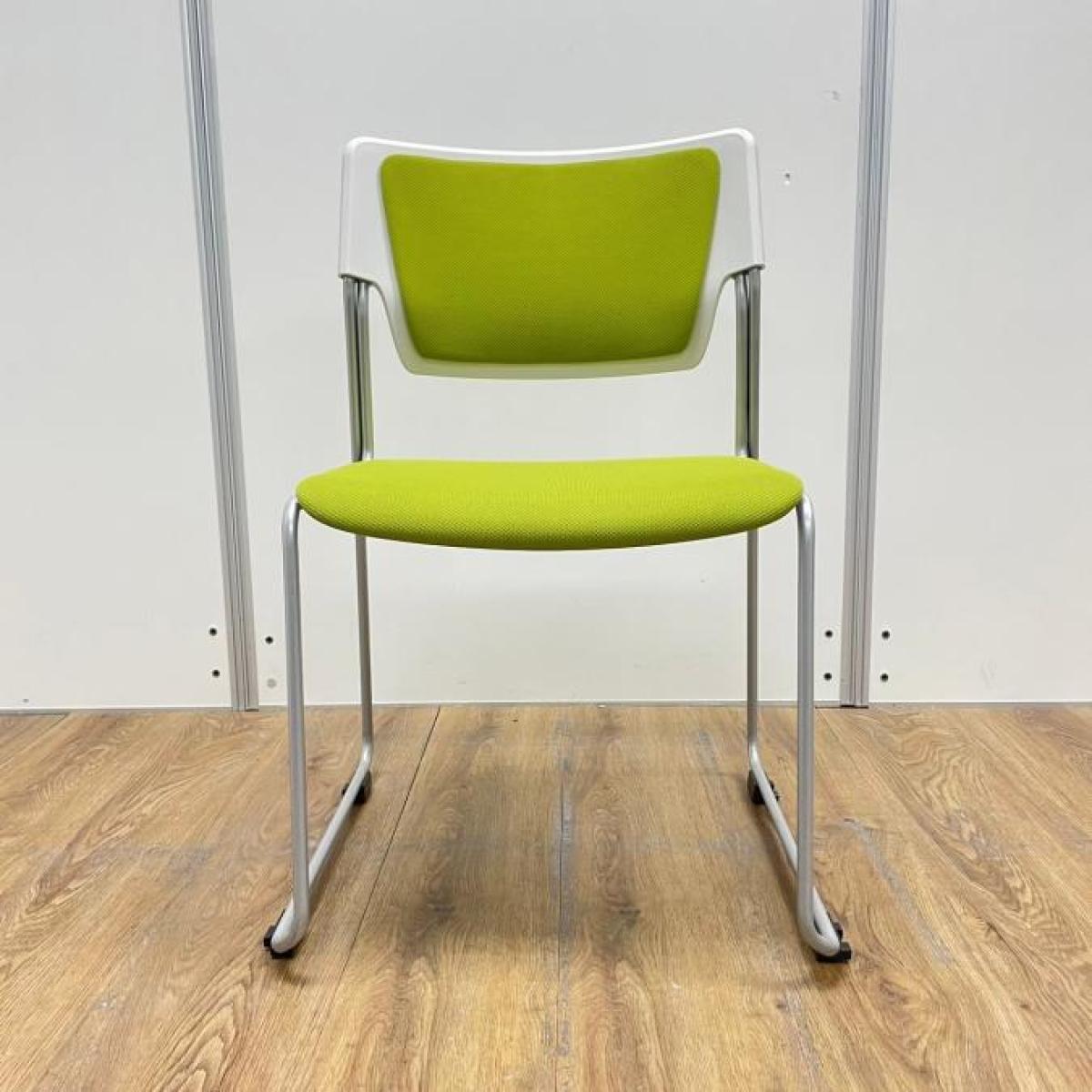 中古】エレック イトーキ/ITOKI スタッキングチェア 605598 - 中古