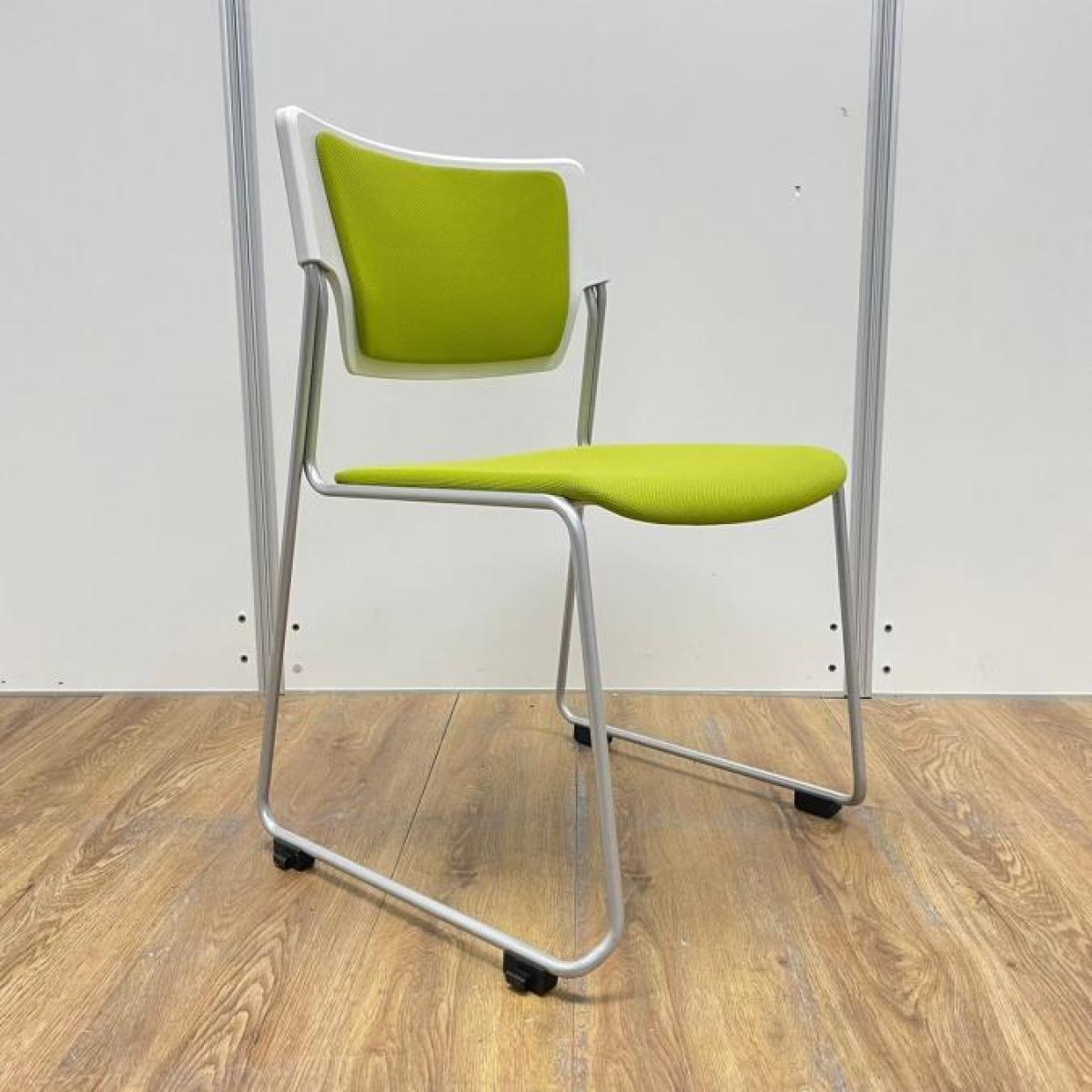 中古】エレック イトーキ/ITOKI スタッキングチェア 605598 - 中古