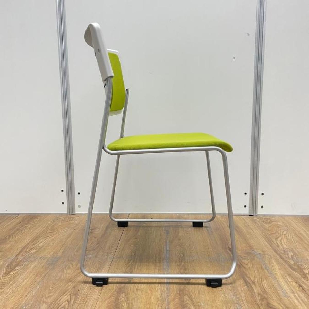 中古】エレック イトーキ/ITOKI スタッキングチェア 605598 - 中古