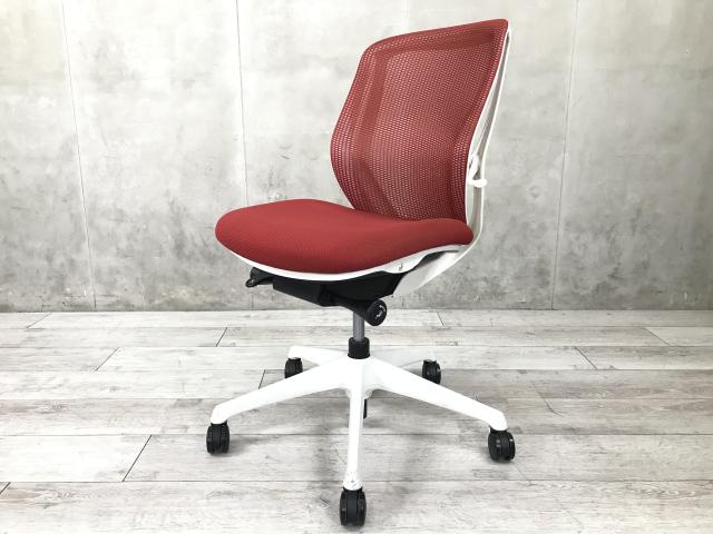 【関西倉庫在庫品】人気シリーズのメッシュ仕様！珍しいレッドタイプ！■オカムラ/シルフィ/レッド/肘無/ローバック【弊社使用欄：A01075281】