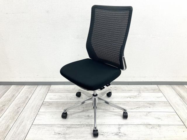 【中古】コーラルメッシュ  オカムラ（okamura） 肘無ハイバックチェア