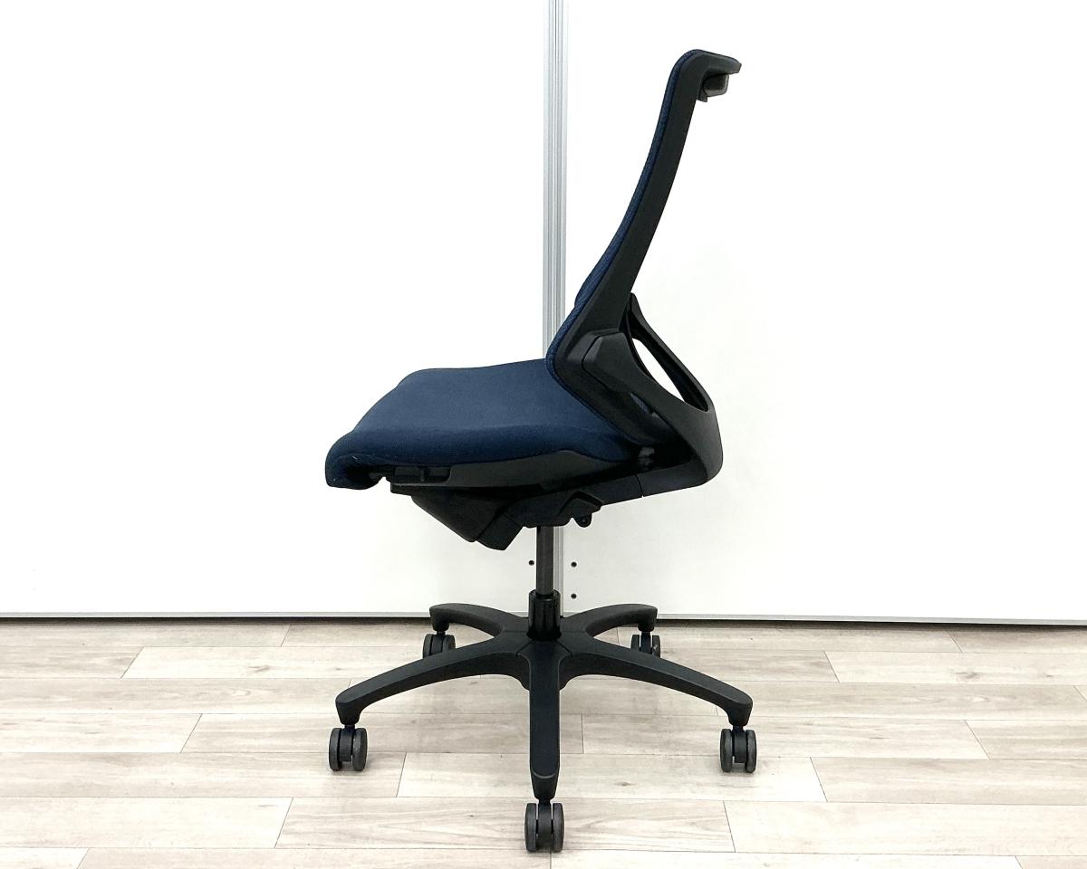 中古】エフメッシュ KF-370JB-T1B2 イトーキ/ITOKI 肘無ハイバック