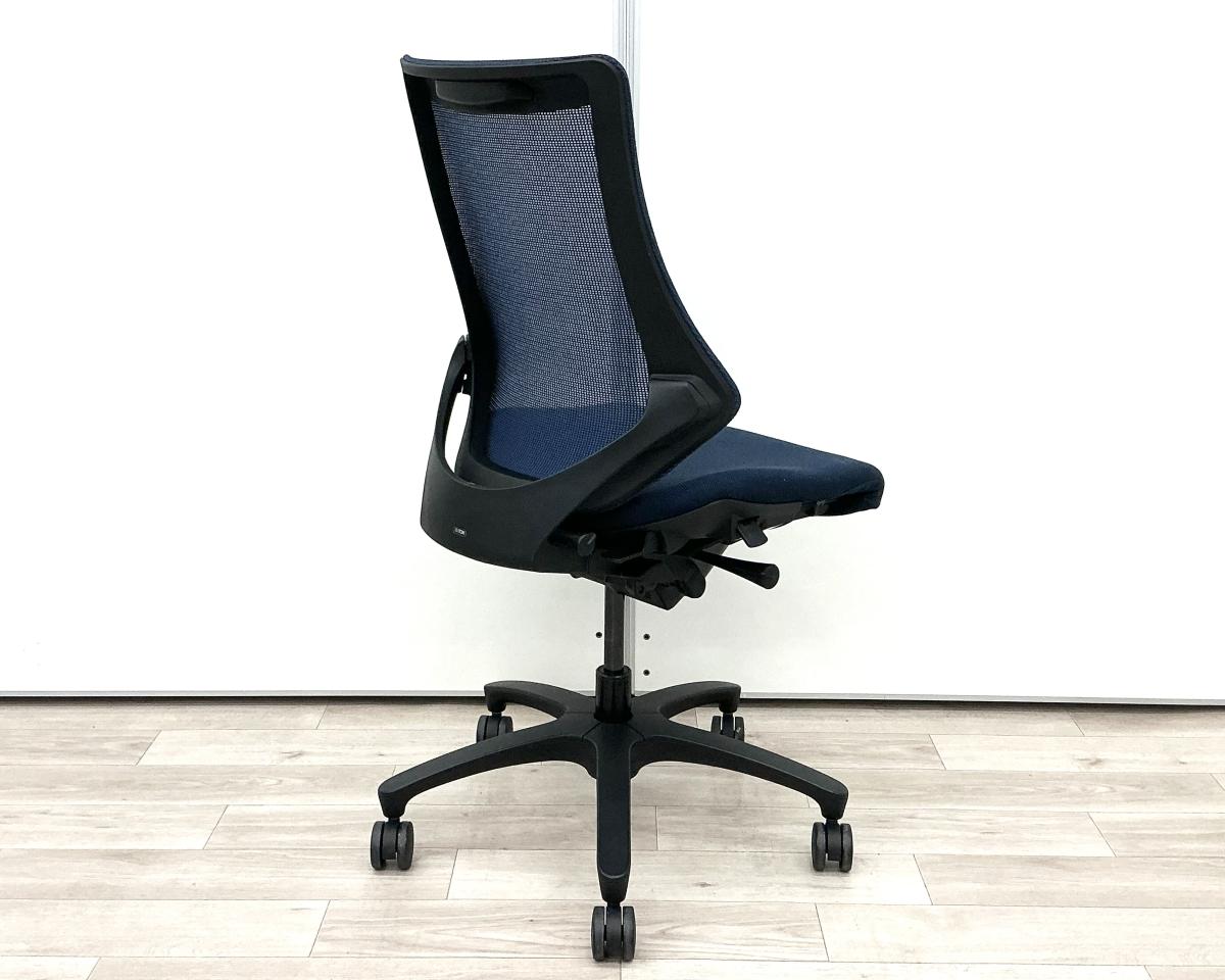 中古】エフメッシュ KF-370JB-T1B2 イトーキ/ITOKI 肘無ハイバック