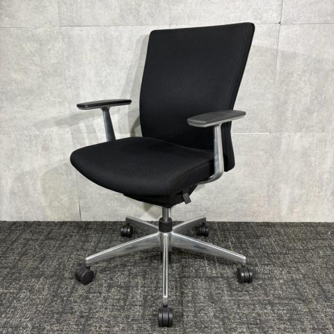 【中古】プント CRS-G2400F6 コクヨ（KOKUYO） 肘付ミドルバックチェア