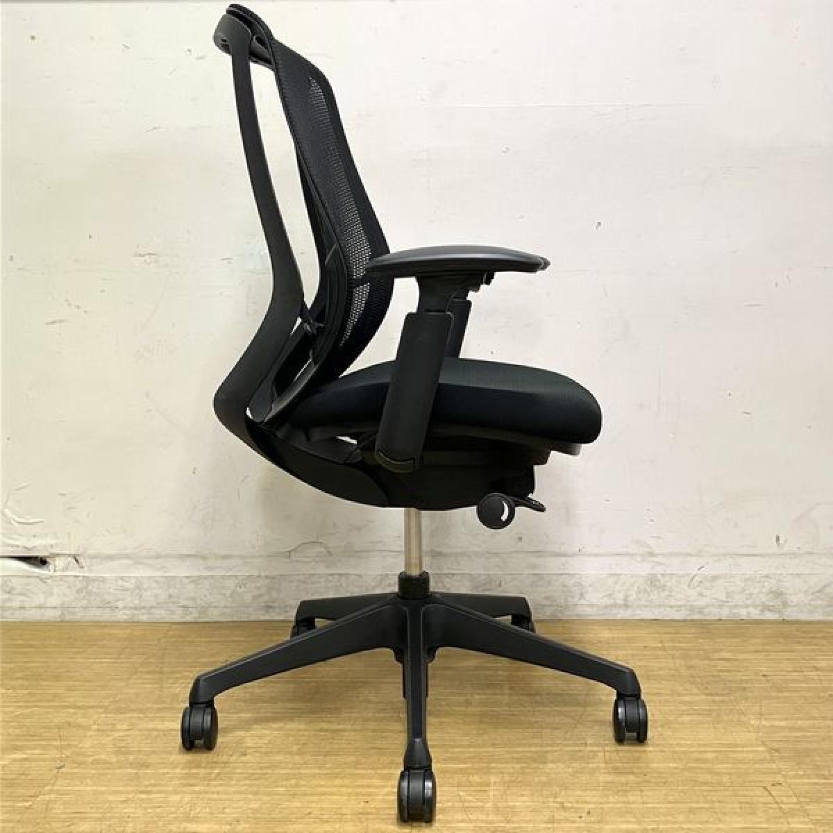 中古】シルフィー C685XR FMP1 オカムラ/okamura 肘付ハイバックチェア