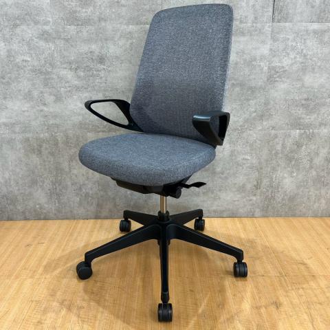 イトーキ製のオフィスチェア(事務椅子)/固定肘付きハイバック/ノートシリーズ】が入荷いたしました! *良品を格安で!「オフィスバスターズ福岡南店」は、福岡を拠点として、全国へ中古オフィス用品・オフィス家具を提供しております。