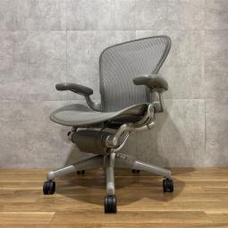 中古】アーロンチェア Herman Miller/ハーマンミラー 肘付ハイバック