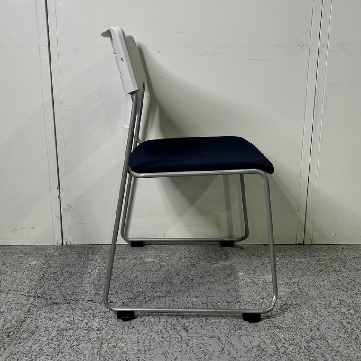 中古】エレック イトーキ/ITOKI スタッキングチェア 606444 - 中古